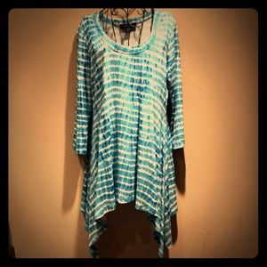 Karen Kane turquoise tunic / looks like water